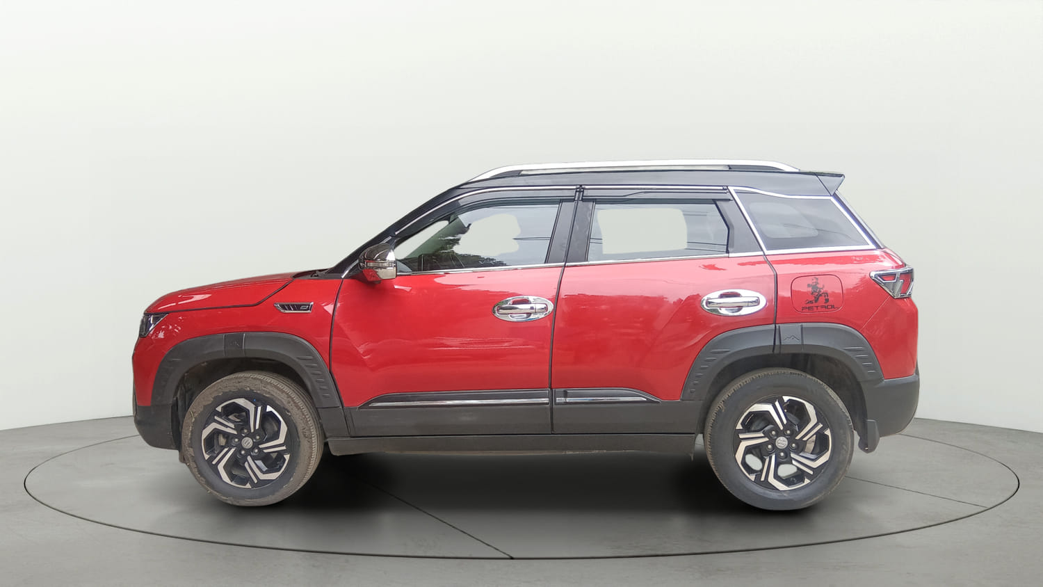 Used 2022 Maruti Suzuki Brezza ZXi Plus Petrol Manual exterior LEFT SIDE VIEW