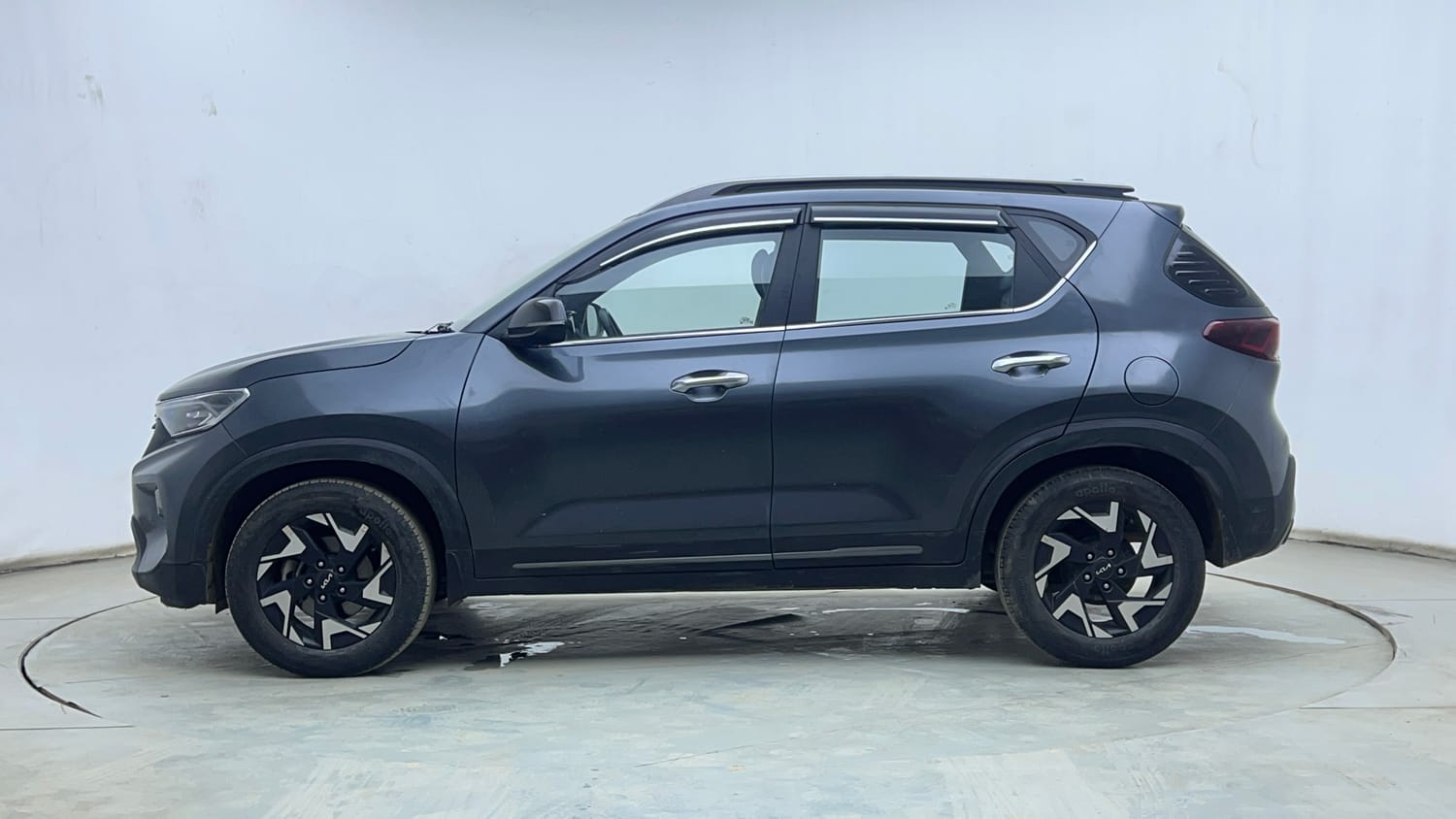 Used 2022 Kia Sonet Anniversary Edition 1.0 DCT Petrol Automatic exterior LEFT SIDE VIEW