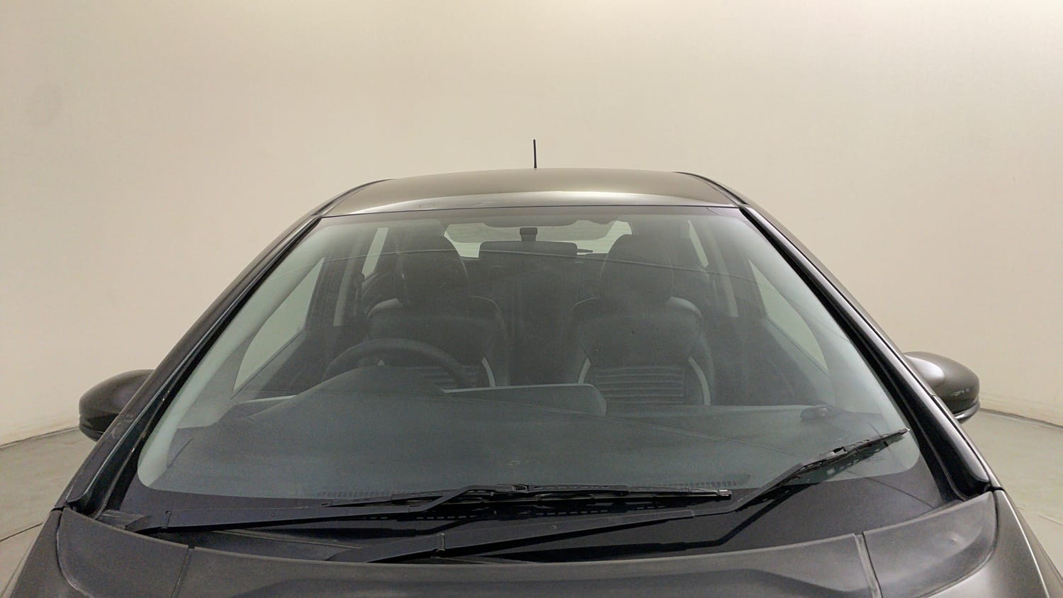 Used 2016 Honda Jazz VX Diesel Diesel Manual exterior FRONT WINDSHIELD VIEW