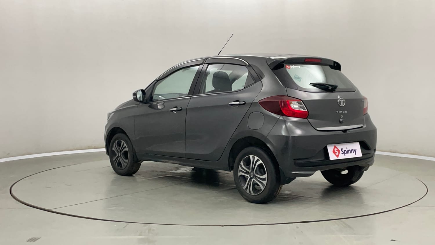 Used 2022 Tata Tiago Revotron XZ Plus Cng (outside fitted) Cng Manual exterior LEFT REAR CORNER VIEW