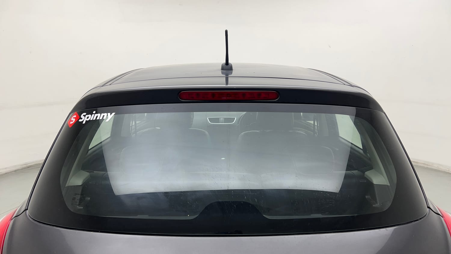 Used 2017 Maruti Suzuki Swift Lxi (O) Petrol Manual exterior BACK WINDSHIELD VIEW