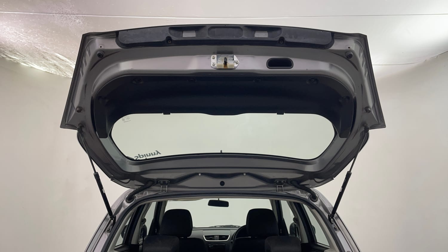 Used 2014 Maruti Suzuki Swift VXi Petrol Manual interior DICKY DOOR OPEN VIEW