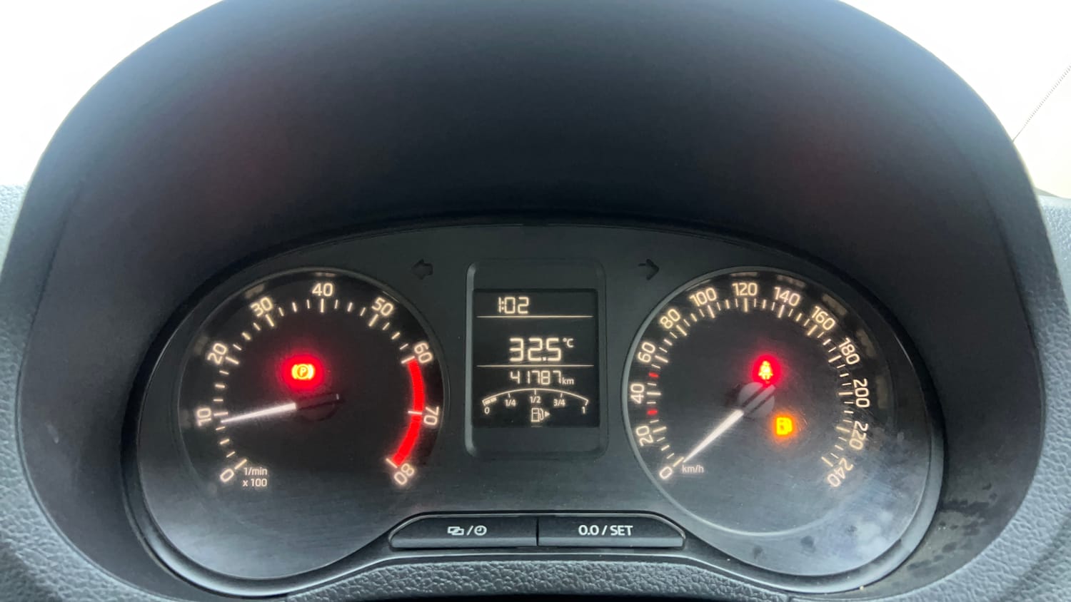 Used 2019 Skoda Rapid Active 1.6 MPI Petrol Manual interior CLUSTERMETER VIEW