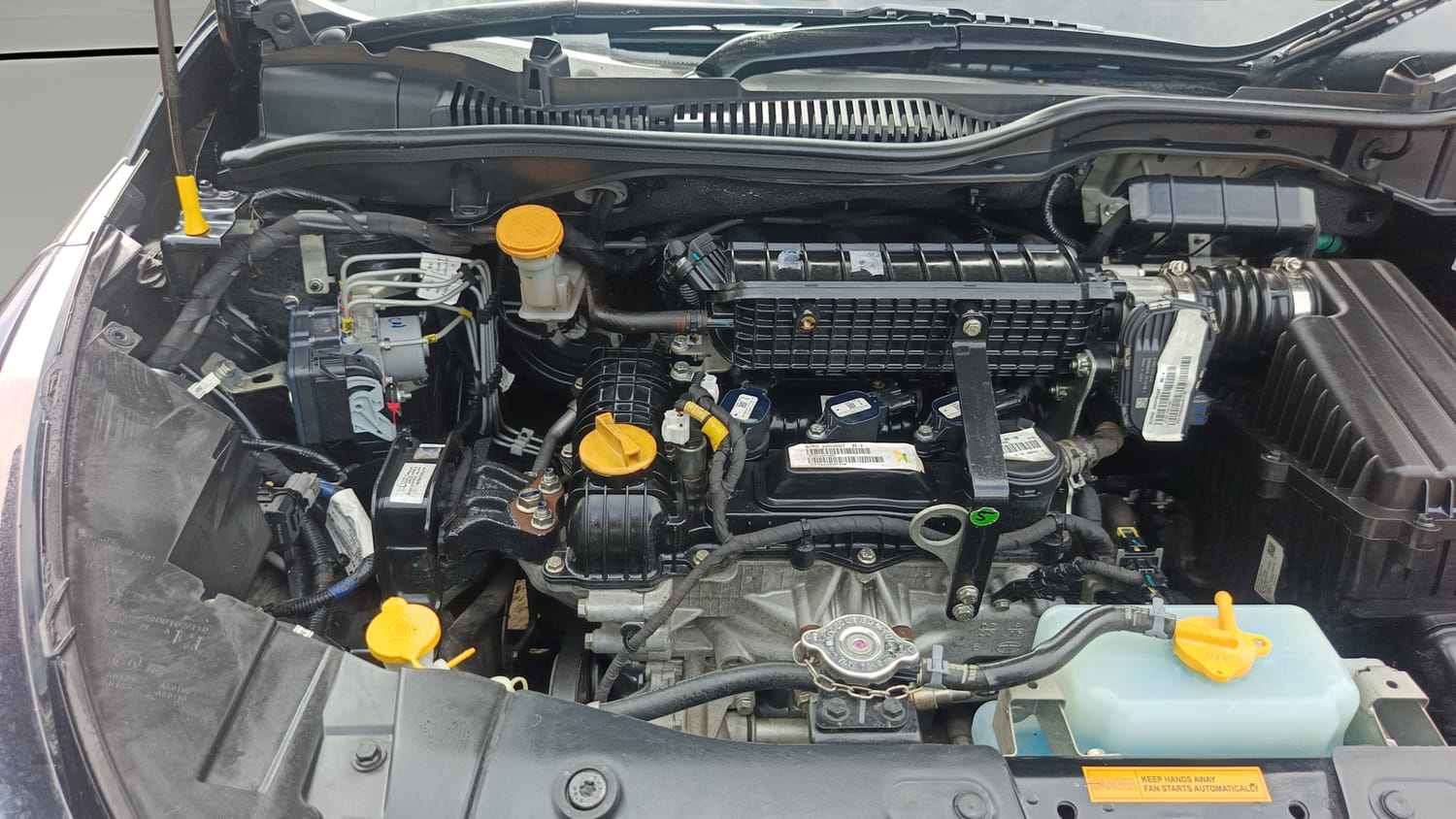 Used 2023 Tata Altroz XZA Plus (S) Dark Edition Petrol Automatic engine ENGINE RIGHT SIDE VIEW