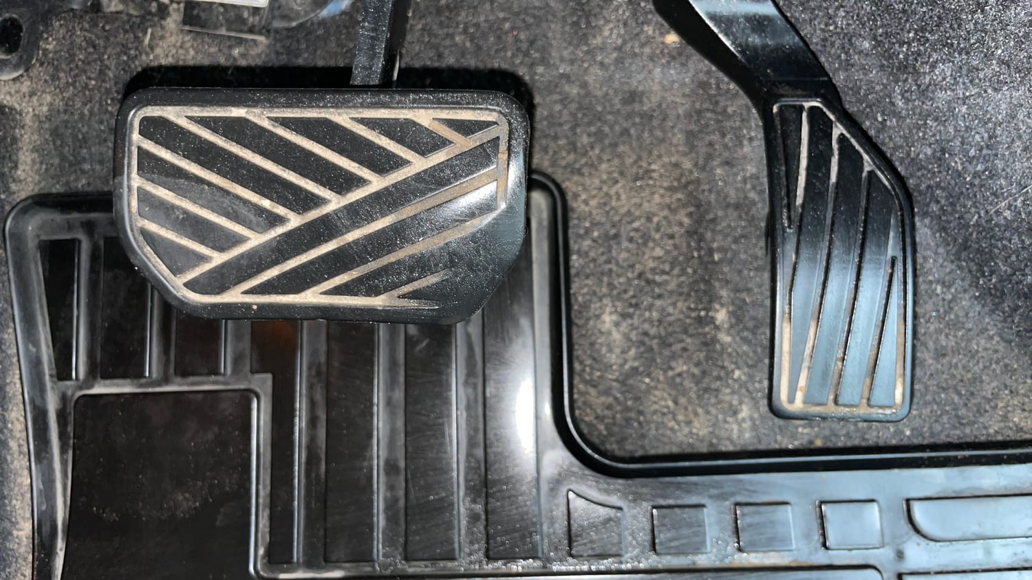 Used 2022 Toyota Urban Cruiser High Grade AT Petrol Automatic interior PEDALS VIEW