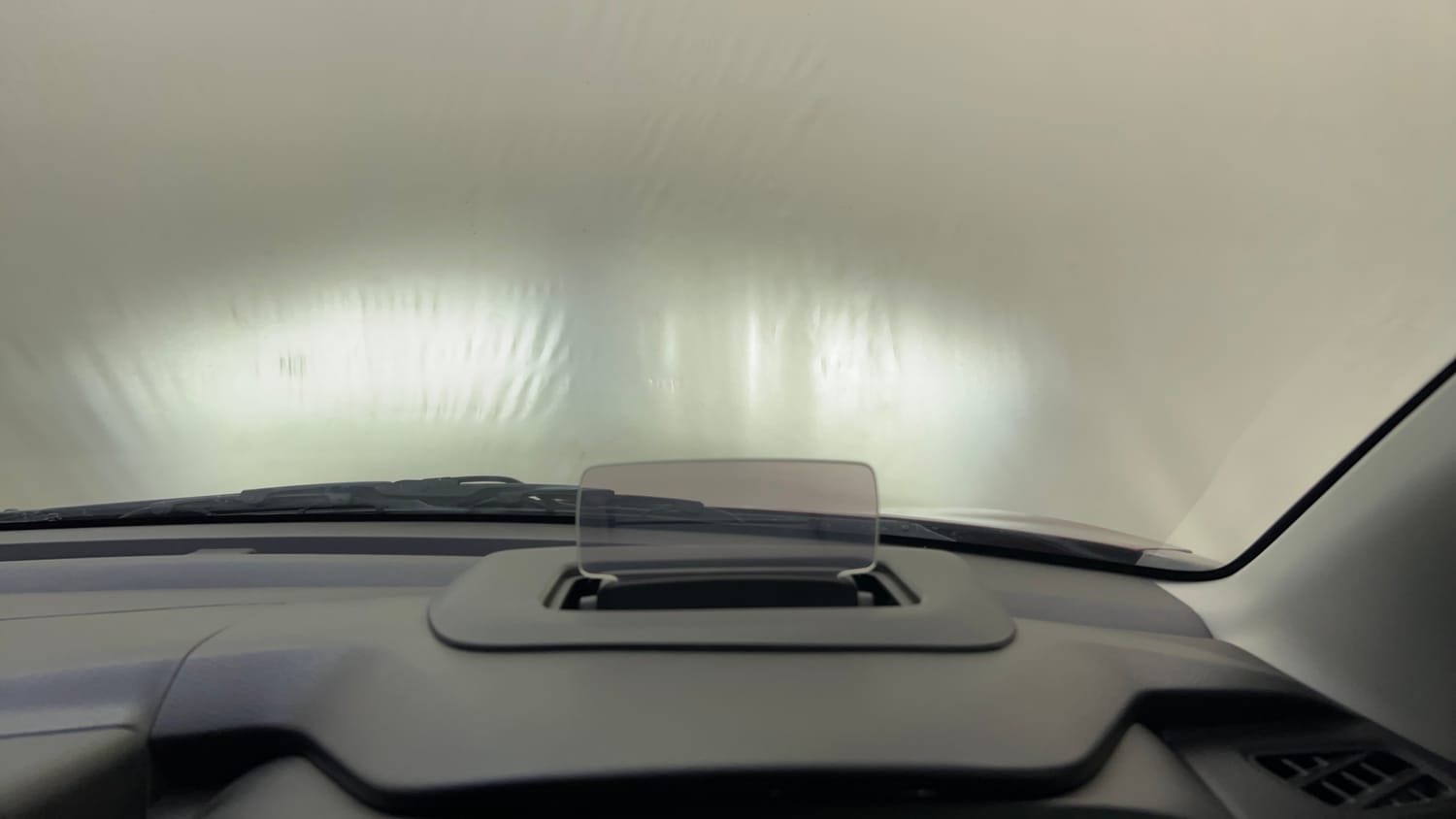Used 2022 Maruti Suzuki Baleno Alpha AGS Petrol Automatic top_features Heads up display (HUD)