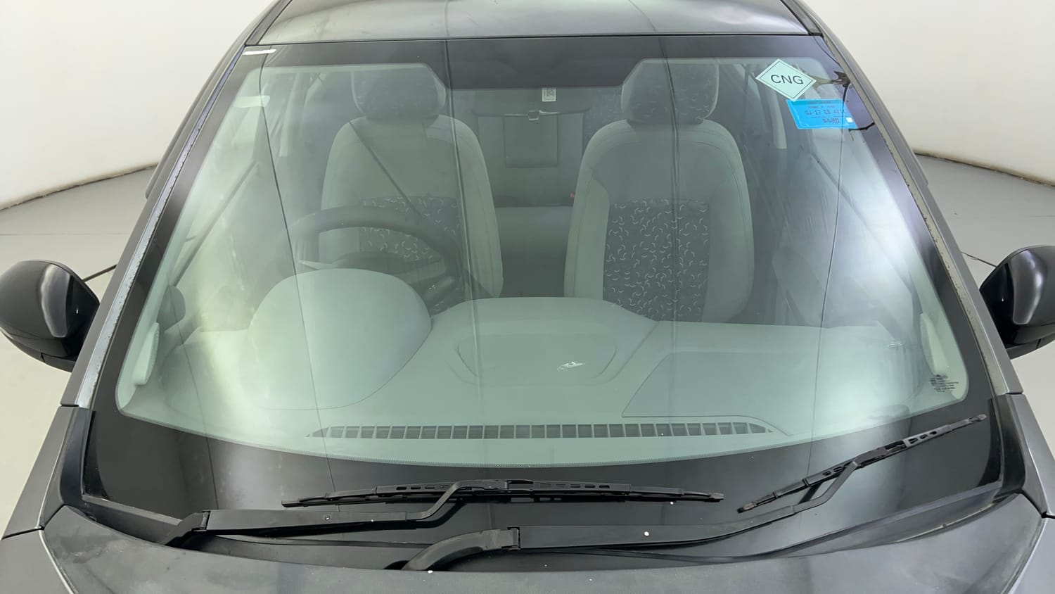 Used 2022 Tata Tigor XZ CNG Cng Manual exterior FRONT WINDSHIELD VIEW