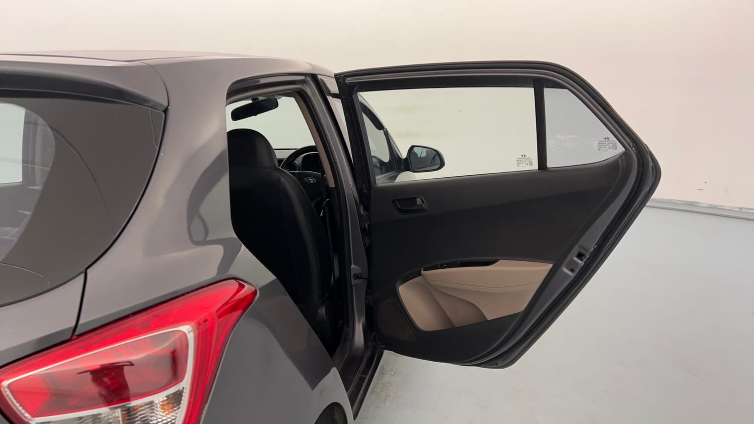 Used 2017 Hyundai Grand i10 Magna 1.2 Kappa VTVT Petrol Manual interior RIGHT REAR DOOR OPEN VIEW