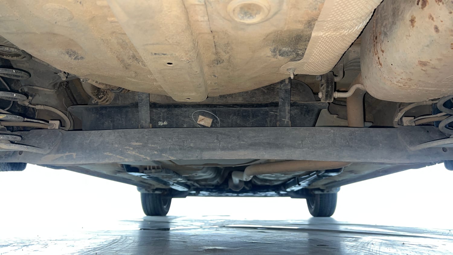 Used 2024 Hyundai Grand i10 Nios Sportz 1.2 Kappa VTVT Petrol Manual extra REAR UNDERBODY VIEW (TAKEN FROM REAR)