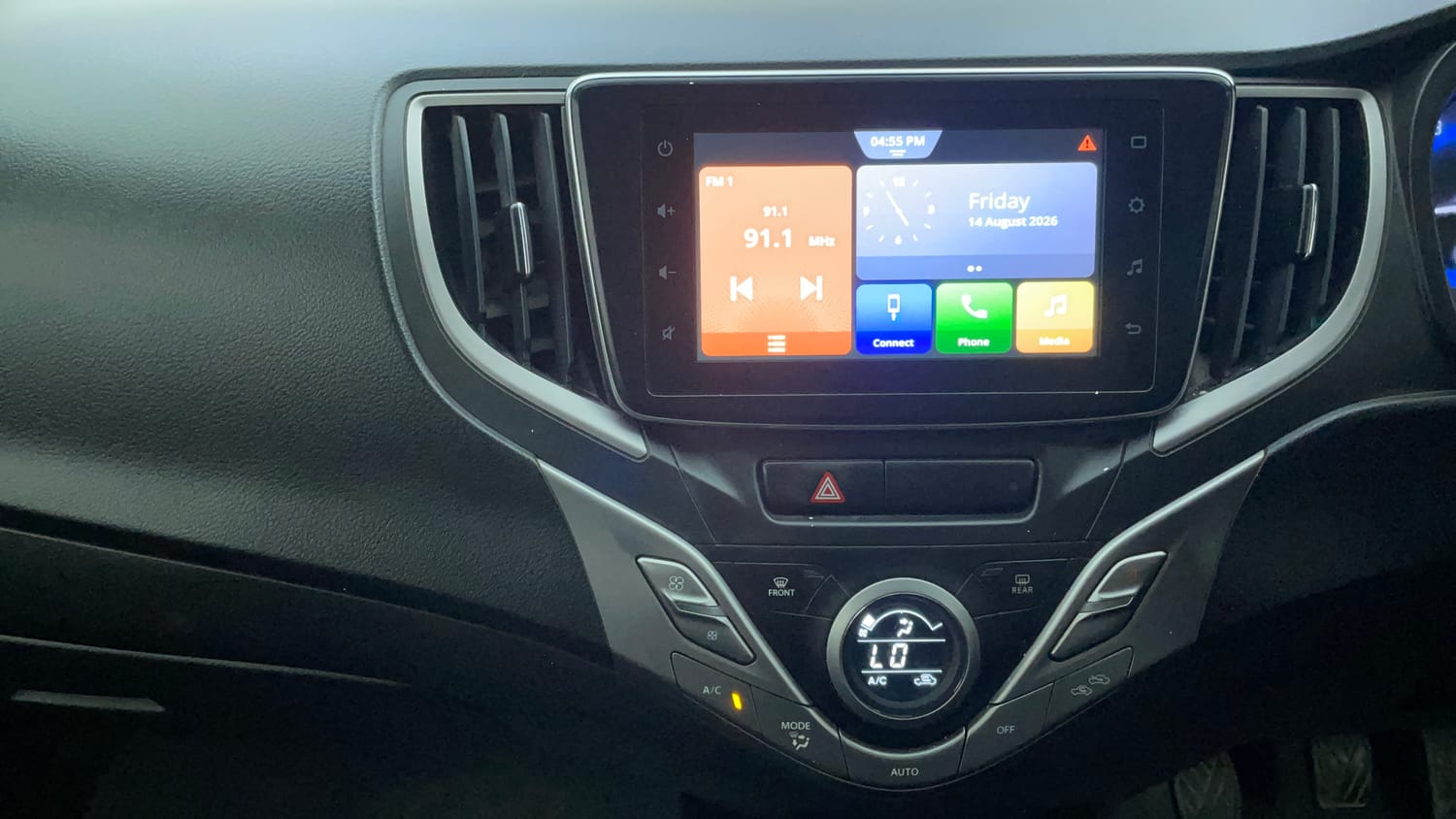 Used 2020 Maruti Suzuki Baleno Zeta Petrol Manual interior MUSIC SYSTEM & AC CONTROL VIEW