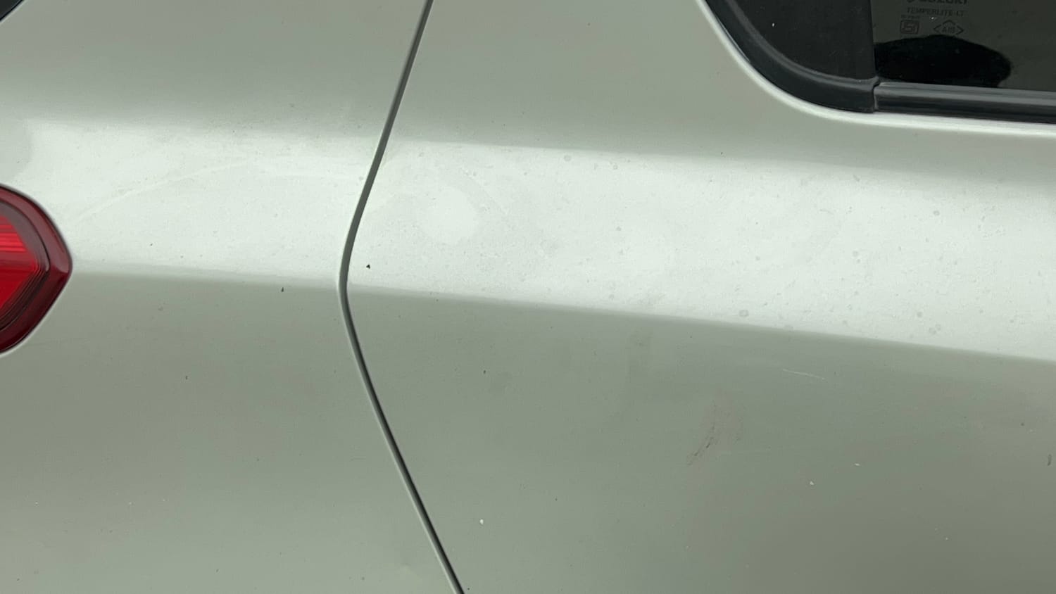 Used 2019 Maruti Suzuki Swift VXi AMT Petrol Automatic dents MINOR DENT