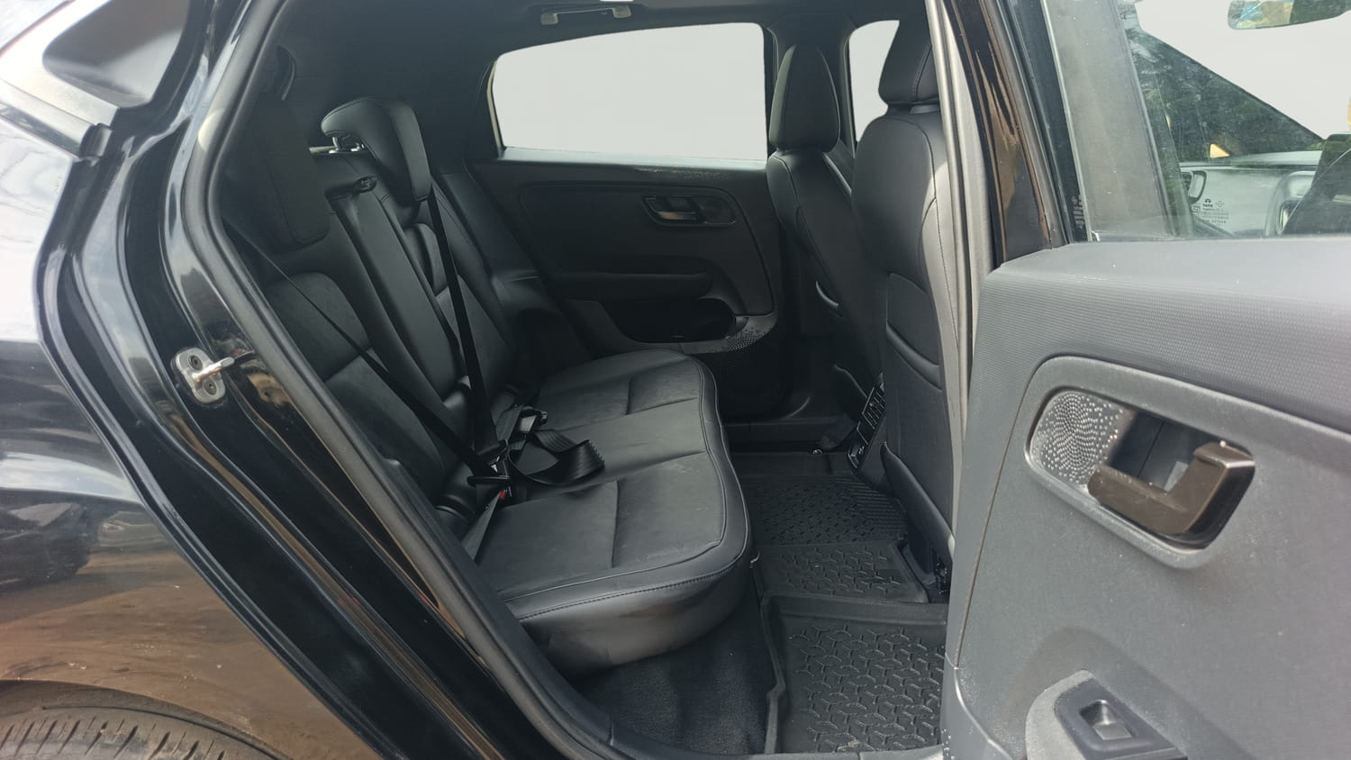 Used 2023 Tata Altroz XZA Plus (S) Dark Edition Petrol Automatic interior RIGHT SIDE REAR DOOR CABIN VIEW