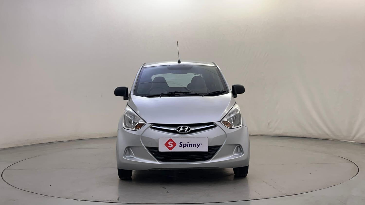 Used 2016 Hyundai Eon Era + Petrol Manual exterior FRONT VIEW