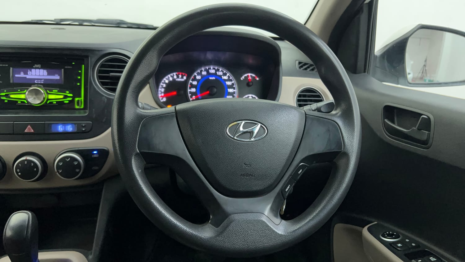 Used 2016 Hyundai Grand i10 Magna AT 1.2 Kappa VTVT Petrol Automatic interior STEERING VIEW