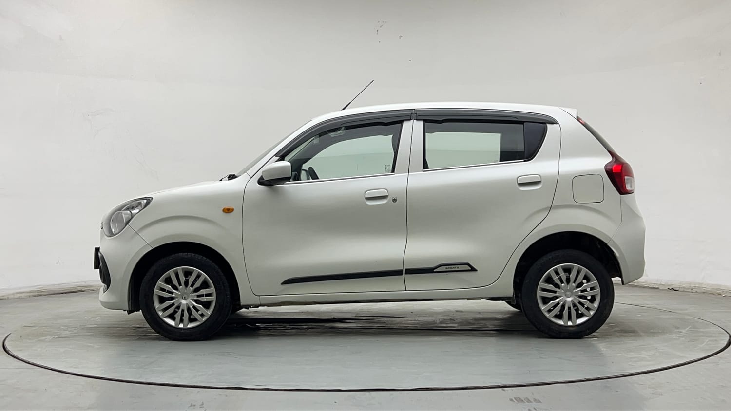 Used 2022 Maruti Suzuki Celerio VXi CNG Cng Manual exterior LEFT SIDE VIEW