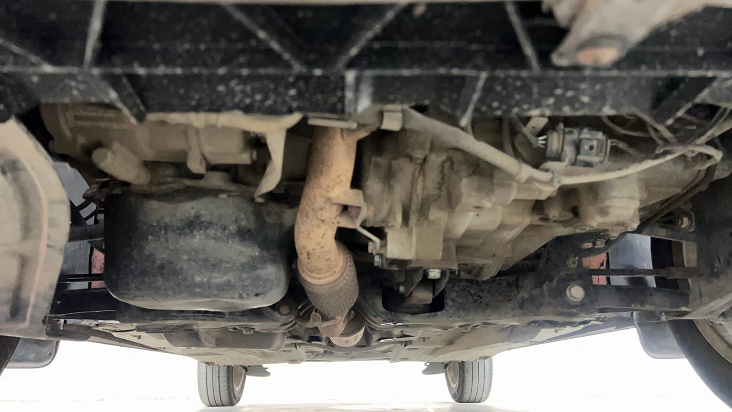 Used 2016 Volkswagen Polo Highline1.2L (P) Petrol Manual extra FRONT LEFT UNDERBODY VIEW