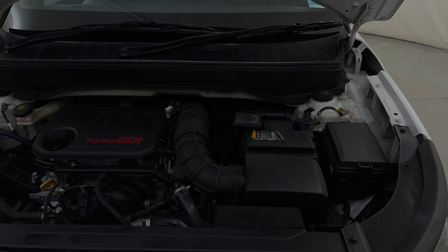 Used 2024 Hyundai Venue N-Line N8 DCT Petrol Automatic engine ENGINE LEFT SIDE HINGE & APRON VIEW
