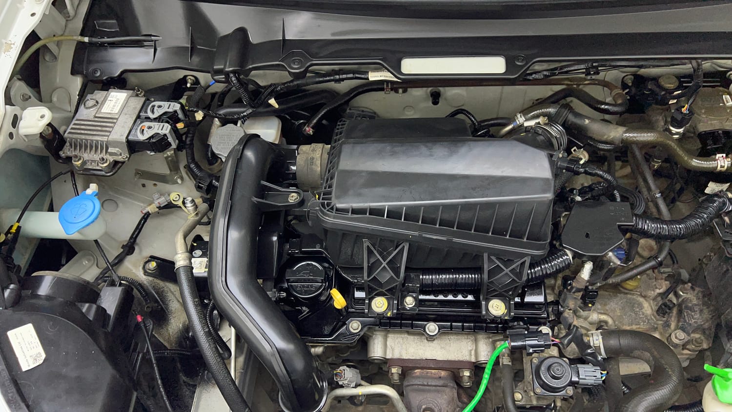Used 2022 Maruti Suzuki Celerio VXi CNG Cng Manual engine ENGINE RIGHT SIDE VIEW