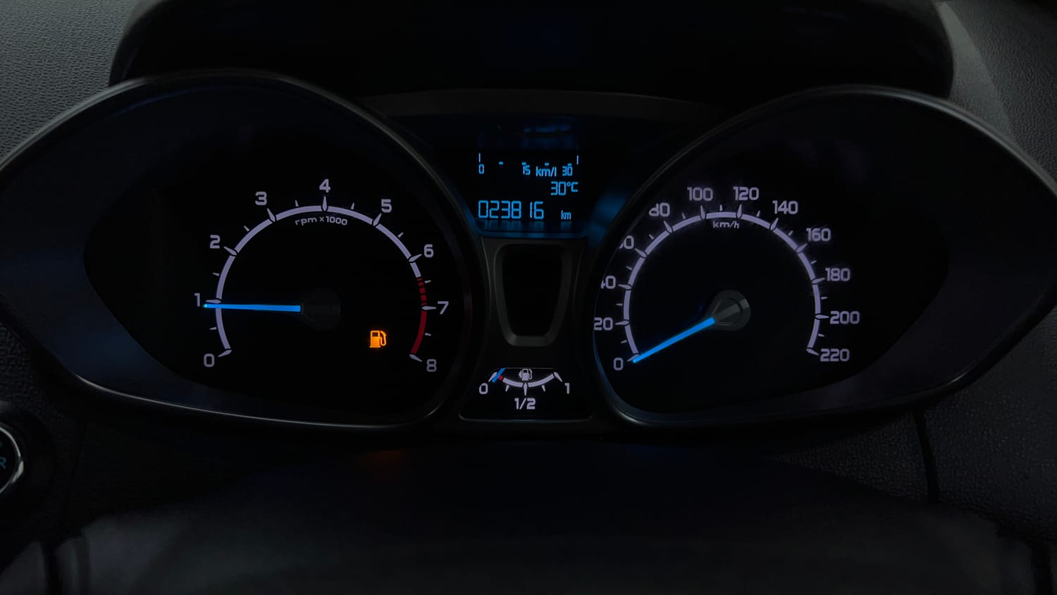 Used 2016 Ford EcoSport Titanium+ 1.0L EcoBoost Petrol Manual interior CLUSTERMETER VIEW