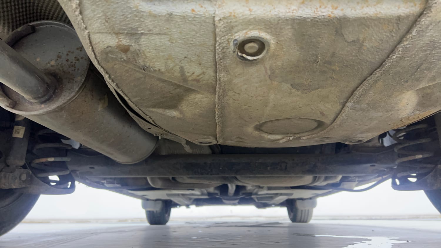 Used 2019 Skoda Rapid Active 1.6 MPI Petrol Manual extra REAR UNDERBODY VIEW (TAKEN FROM REAR)