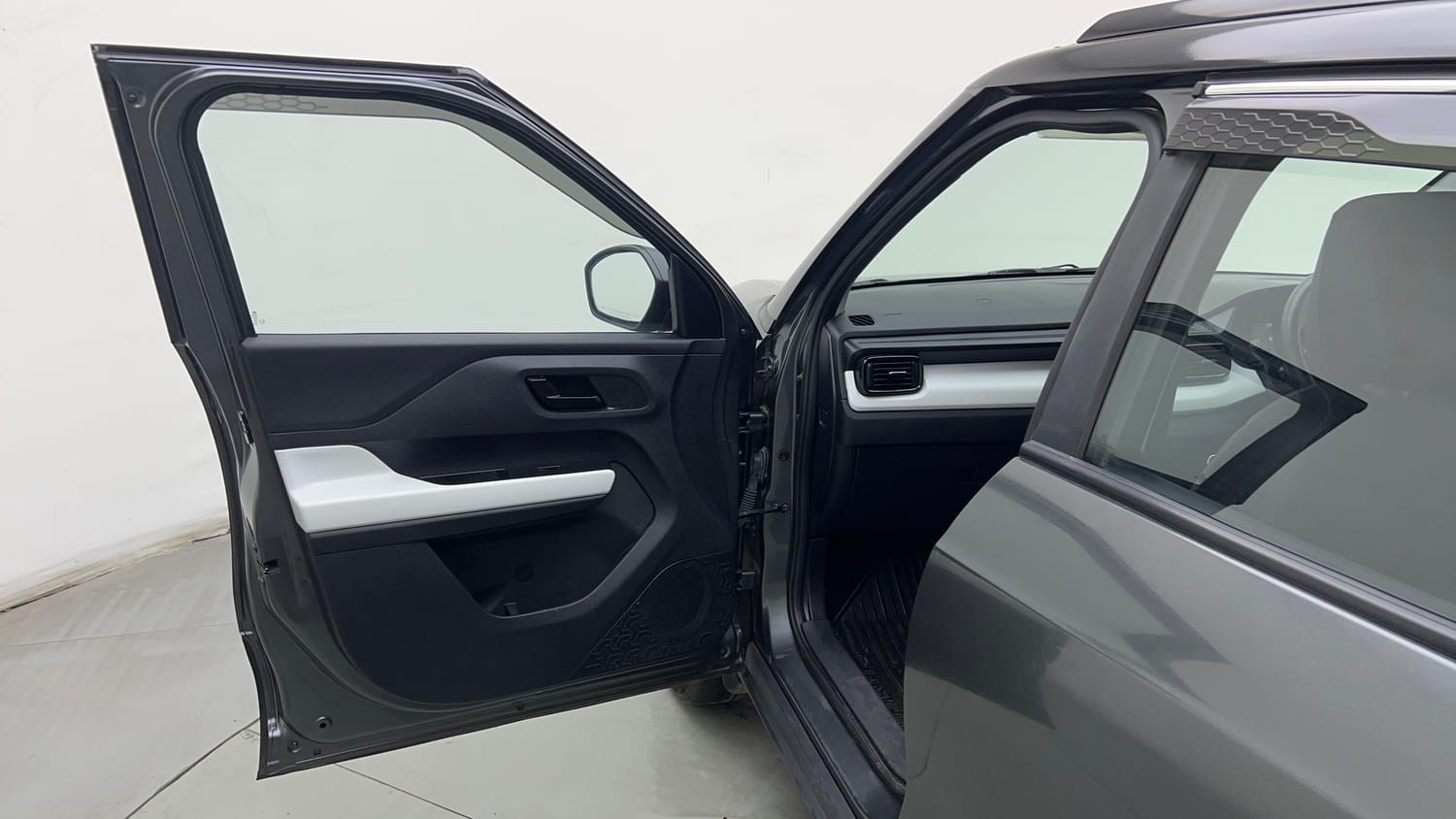 Used 2023 Tata Punch Pure MT Petrol Manual interior LEFT FRONT DOOR OPEN VIEW