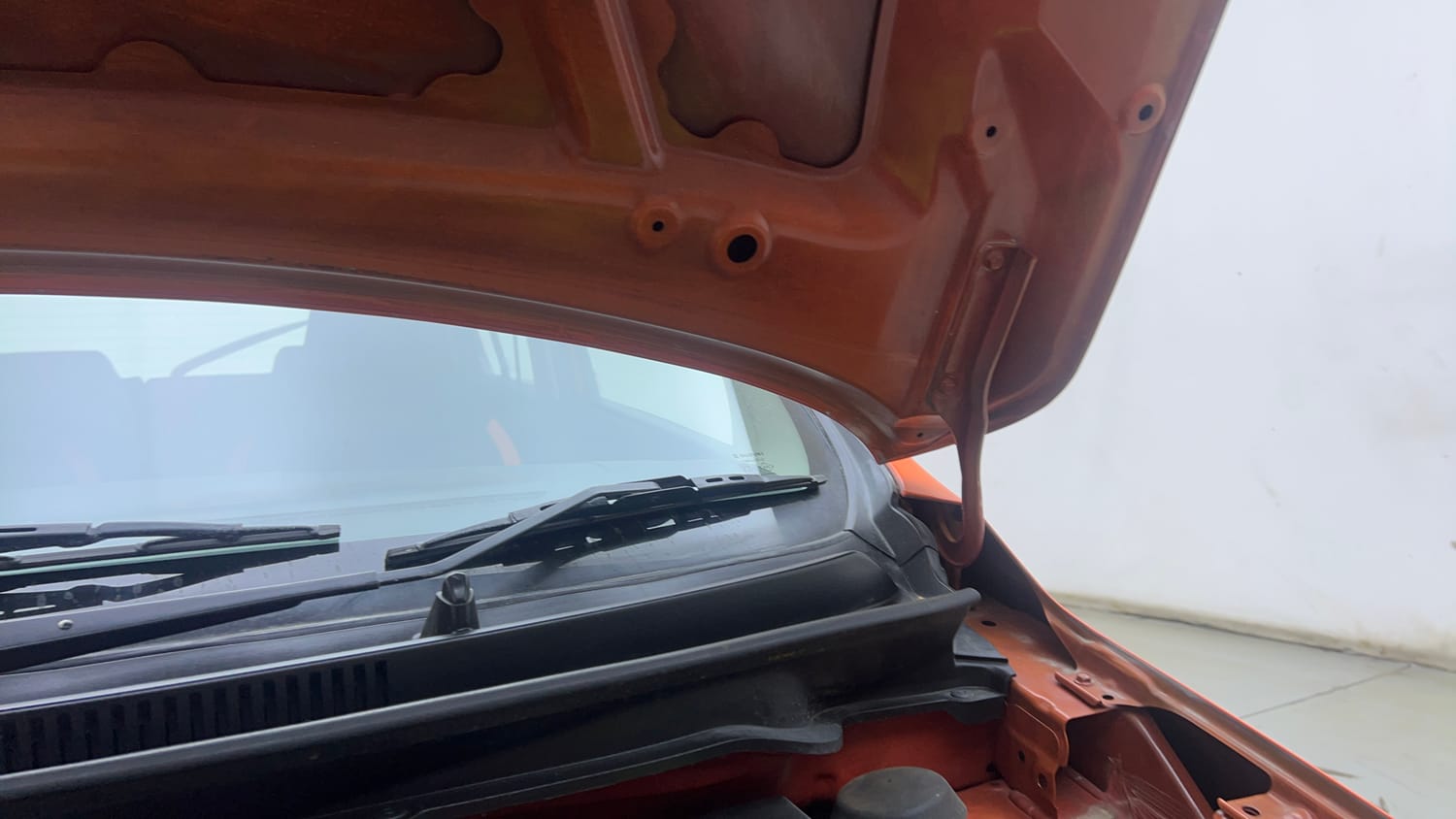 Used 2019 Maruti Suzuki Celerio X ZXi Petrol Manual engine ENGINE LEFT SIDE HINGE & APRON VIEW