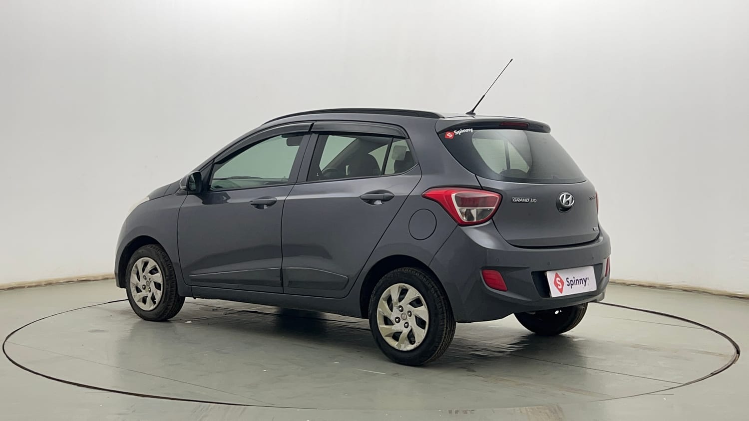 Used 2015 Hyundai Grand i10 Sportz 1.2 Kappa VTVT Petrol Manual exterior LEFT REAR CORNER VIEW