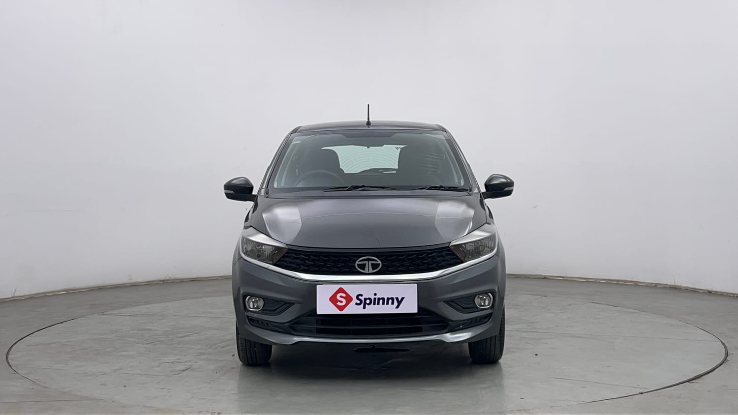 Used 2020 Tata Tiago XZ Plus Petrol Manual exterior FRONT VIEW