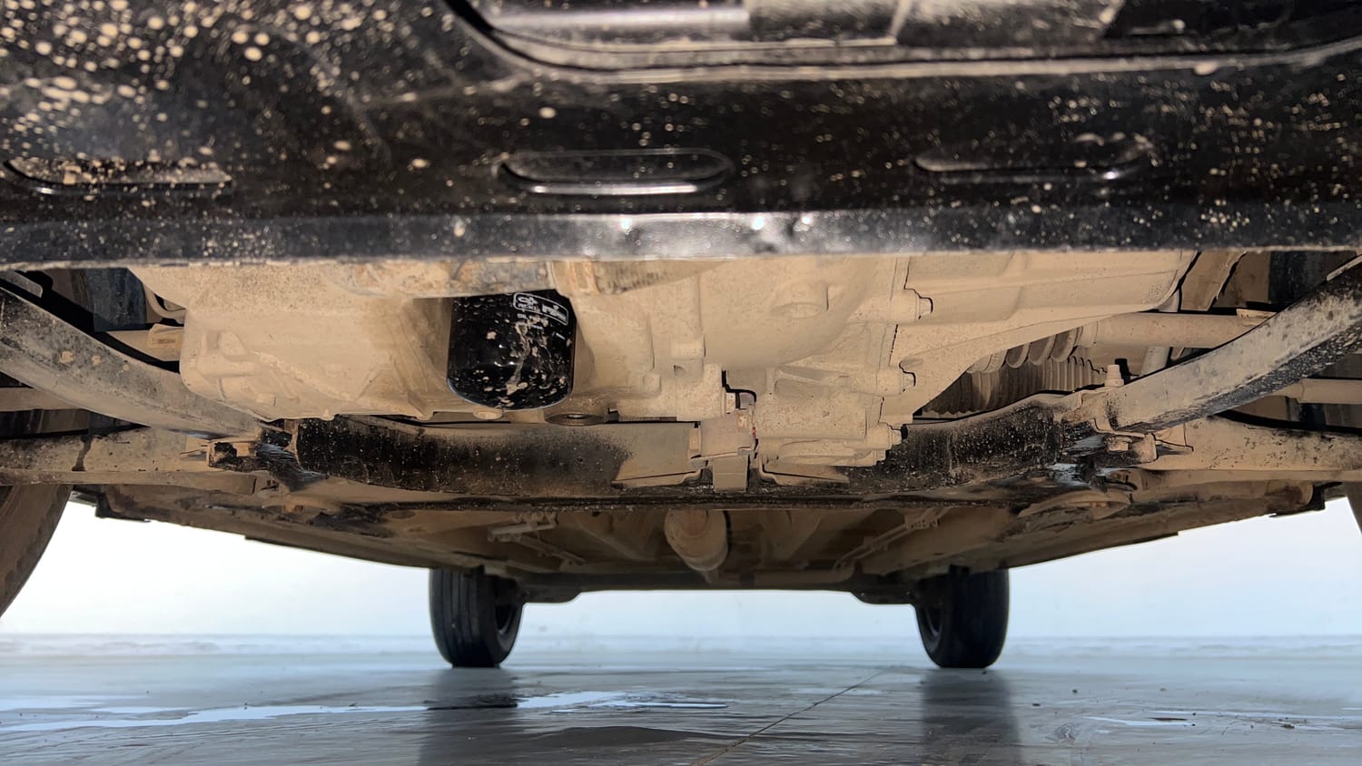 Used 2023 Nissan Magnite XL Petrol Manual extra FRONT LEFT UNDERBODY VIEW