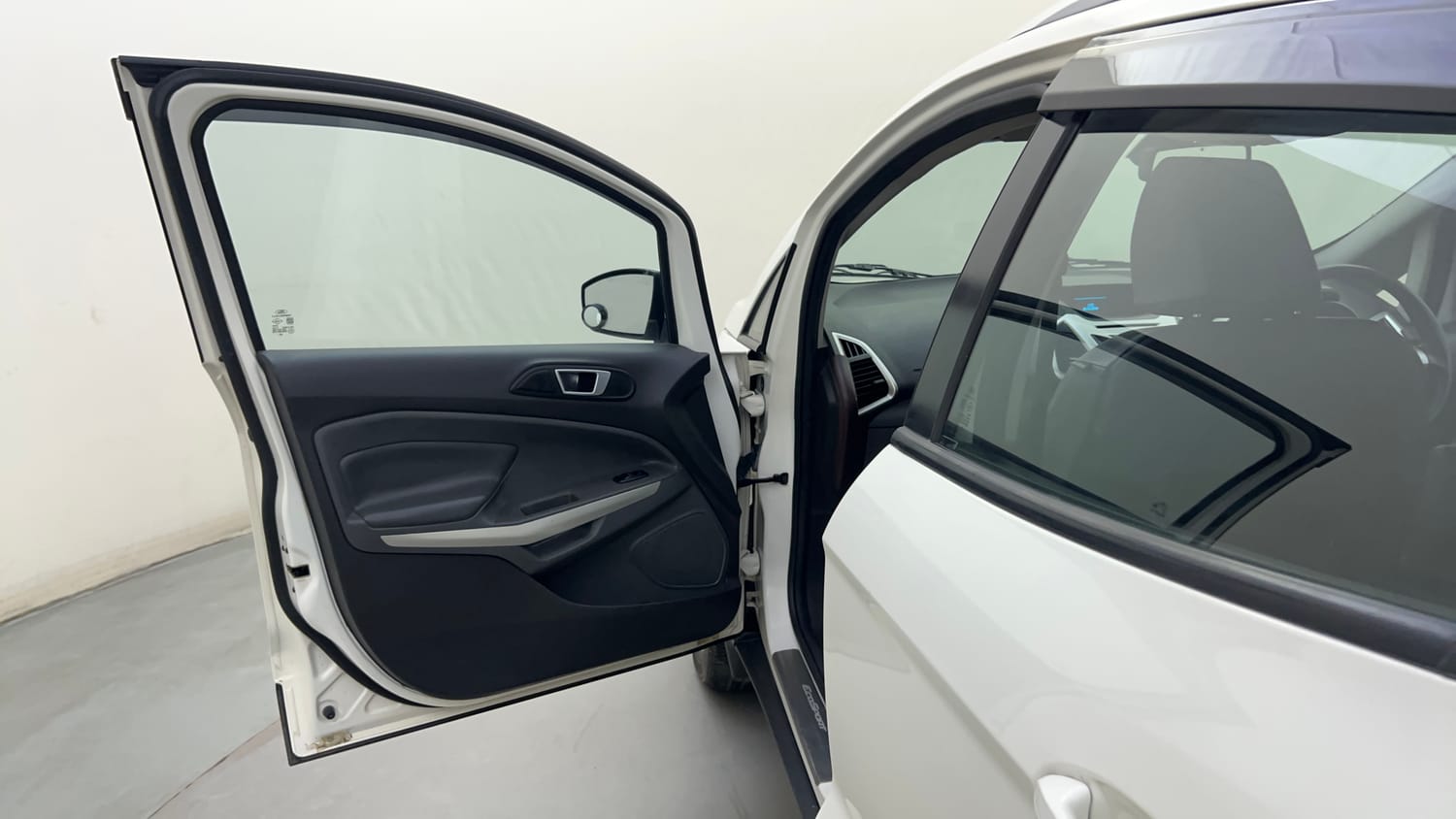 Used 2016 Ford EcoSport Titanium+ 1.0L EcoBoost Petrol Manual interior LEFT FRONT DOOR OPEN VIEW