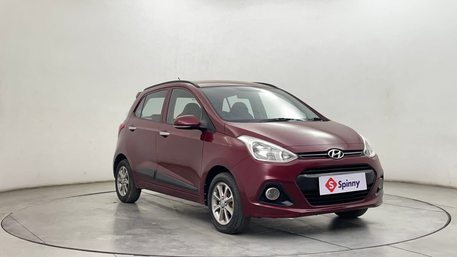 Used 2017 Hyundai Grand i10 Asta 1.2 Kappa VTVT Petrol Manual exterior RIGHT FRONT CORNER VIEW