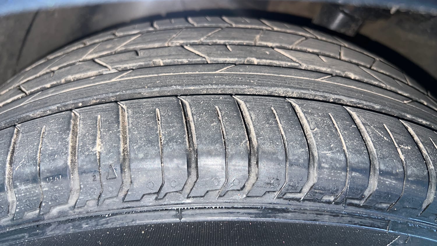 Used 2024 Hyundai New i20 Asta (O) 1.2 IVT Petrol Automatic tyres LEFT FRONT TYRE TREAD VIEW