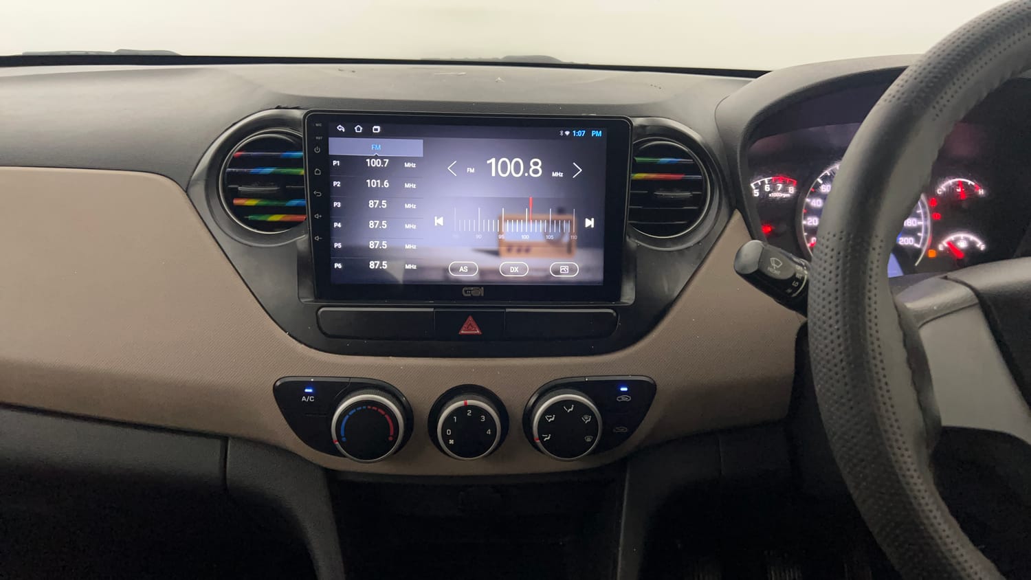 Used 2017 Hyundai Grand i10 Magna 1.2 Kappa VTVT Petrol Manual interior MUSIC SYSTEM & AC CONTROL VIEW