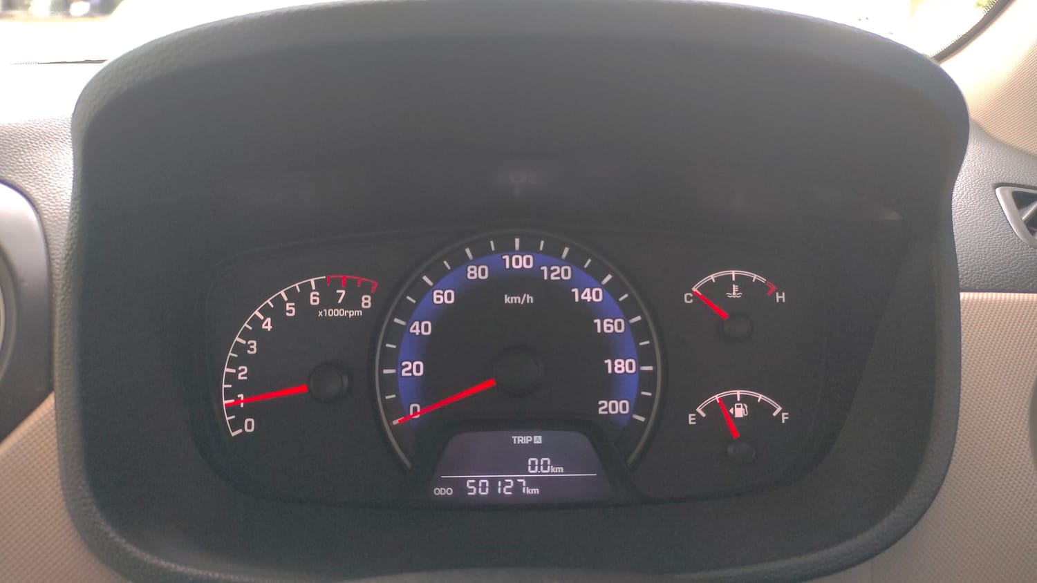 Used 2017 Hyundai Xcent SX Petrol Manual interior CLUSTERMETER VIEW