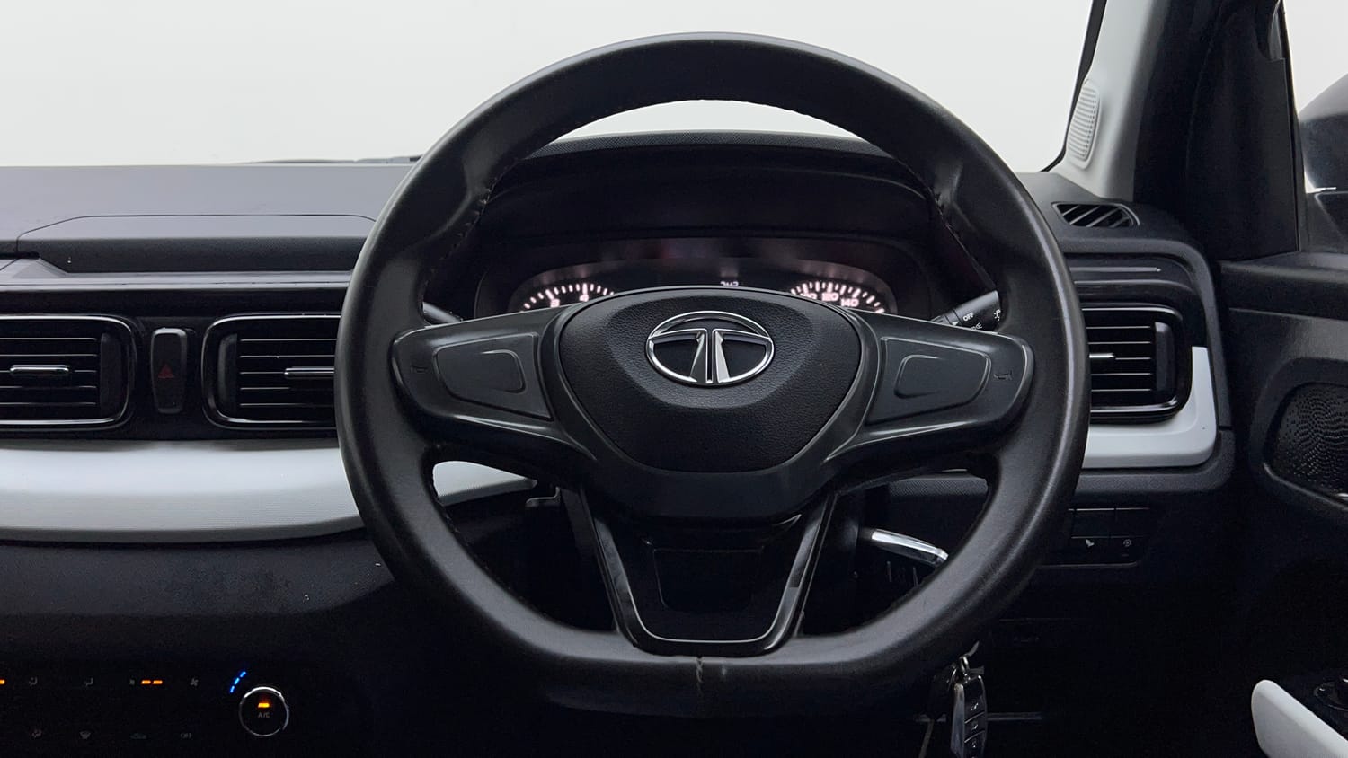 Used 2023 Tata Punch Pure MT Petrol Manual interior STEERING VIEW