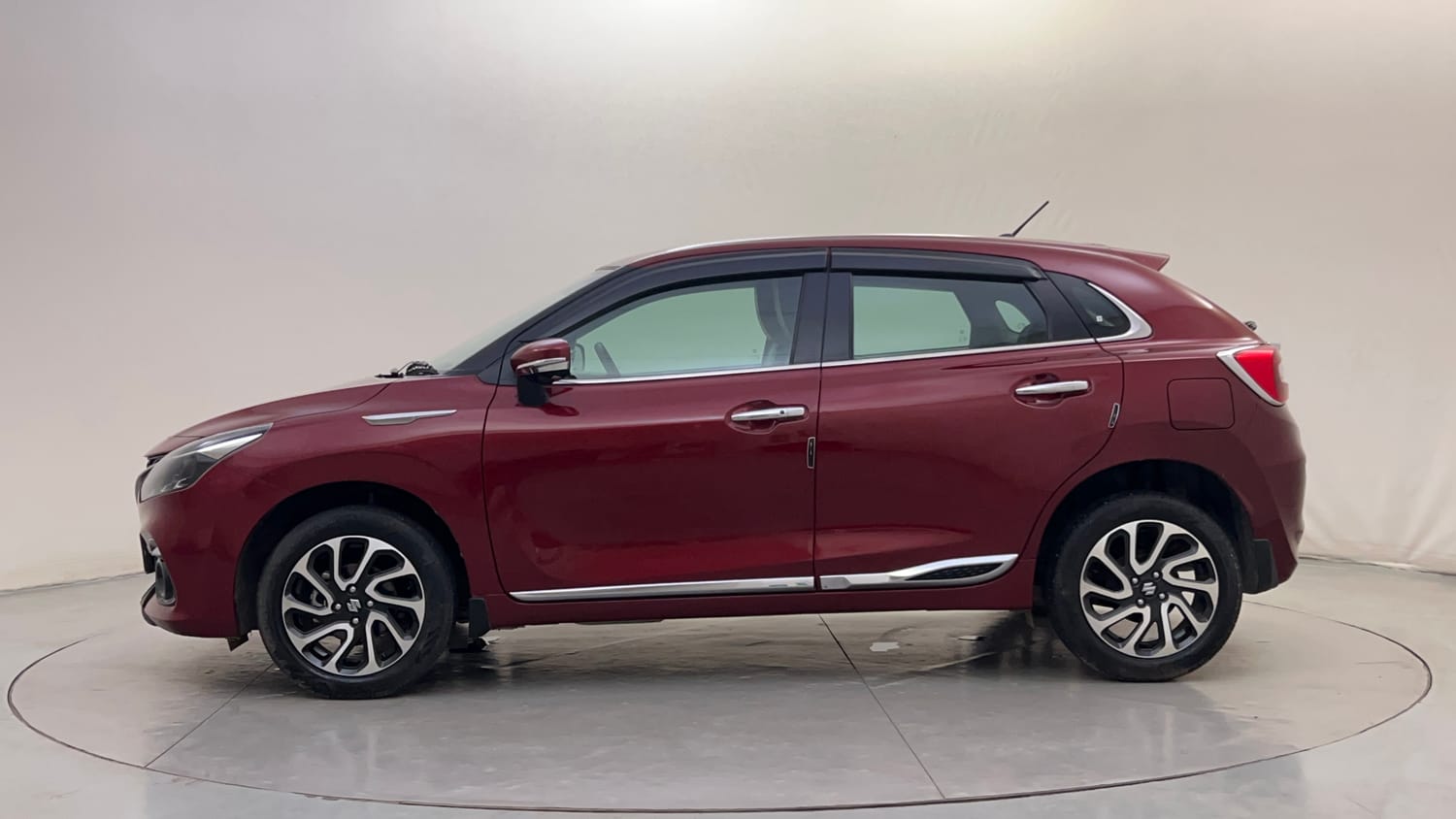 Used 2022 Maruti Suzuki Baleno Alpha AGS Petrol Automatic exterior LEFT SIDE VIEW