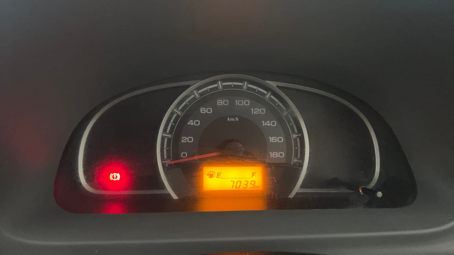 Used 2014 Maruti Suzuki Alto 800 Lxi Petrol Manual interior CLUSTERMETER VIEW