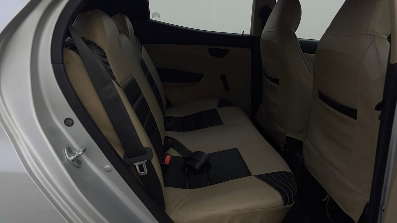 Used 2016 Hyundai Eon Era + Petrol Manual interior RIGHT SIDE REAR DOOR CABIN VIEW