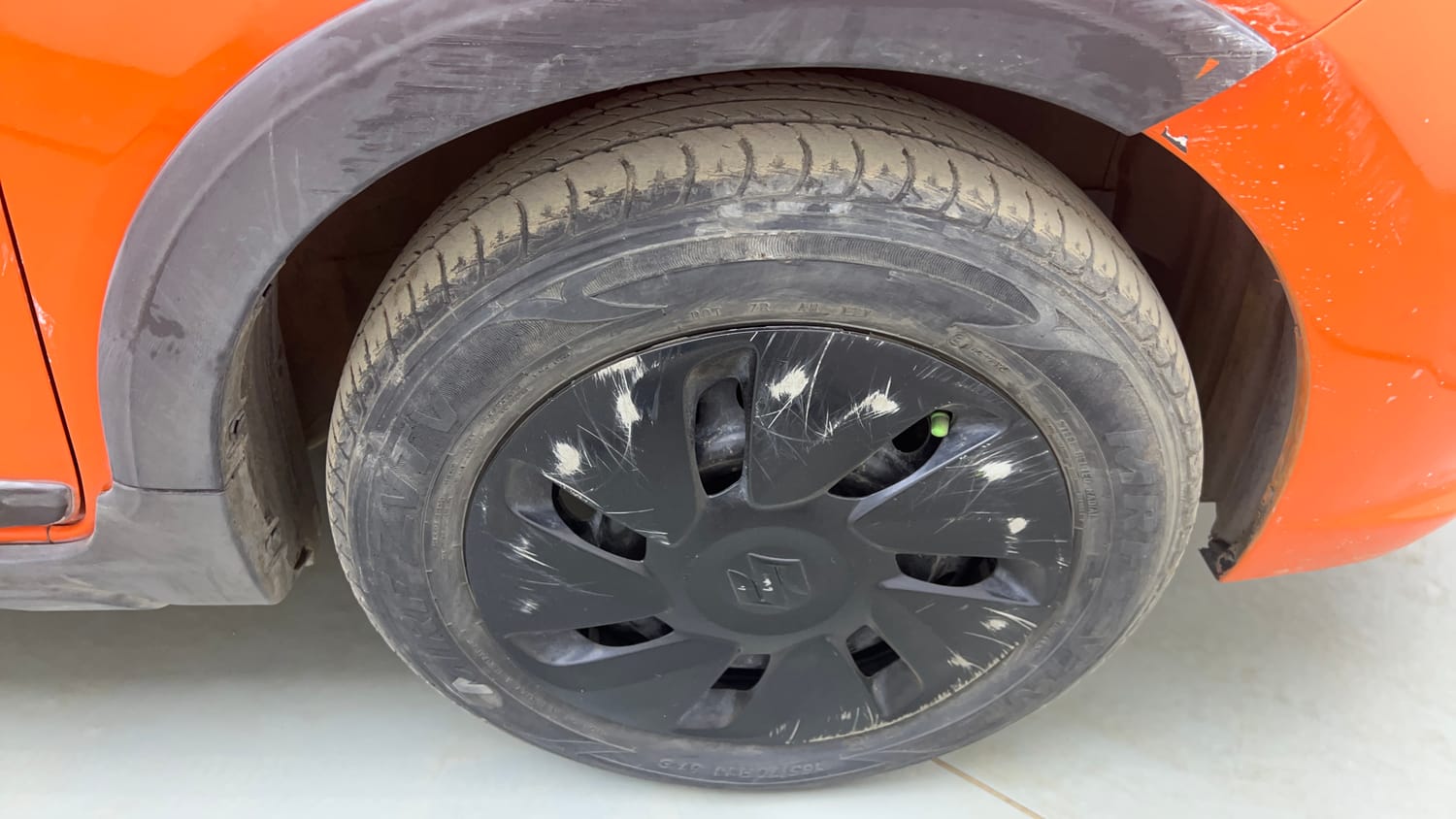 Used 2019 Maruti Suzuki Celerio X ZXi Petrol Manual tyres RIGHT FRONT TYRE RIM VIEW