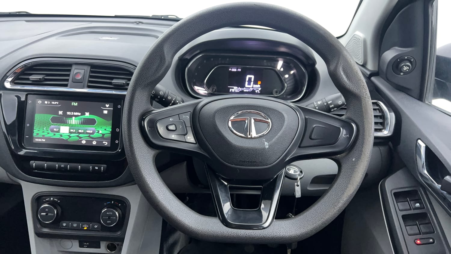 Used 2020 Tata Tiago XZ Plus Petrol Manual interior STEERING VIEW