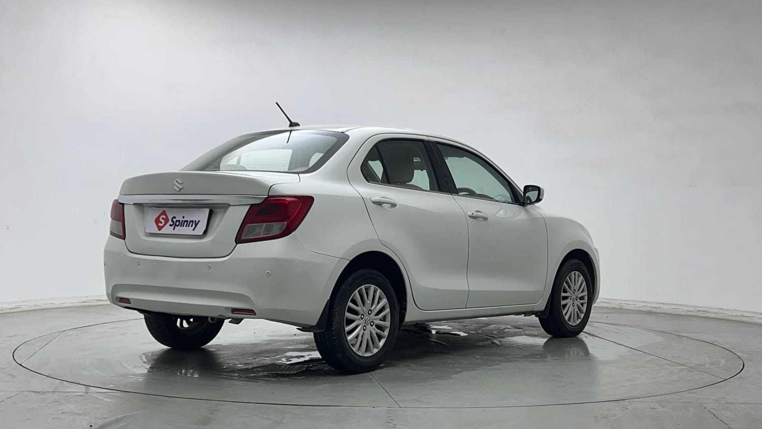 Used 2019 Maruti Suzuki Dzire ZXi AMT Petrol Automatic exterior RIGHT REAR CORNER VIEW