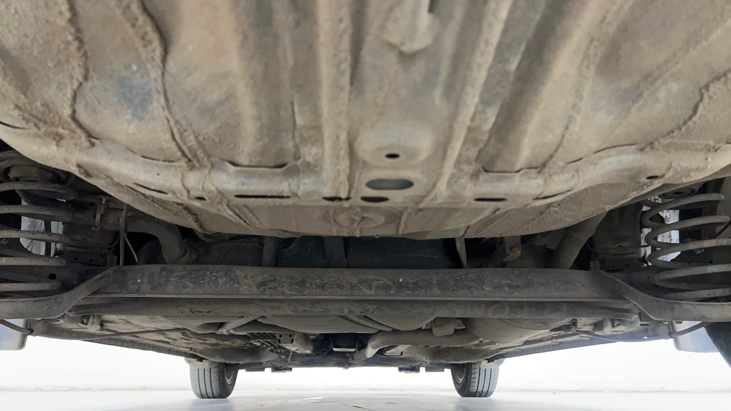 Used 2024 Honda Amaze 1.2 VX i-VTEC CNG (Outside Fitted) Cng Manual extra REAR UNDERBODY VIEW (TAKEN FROM REAR)