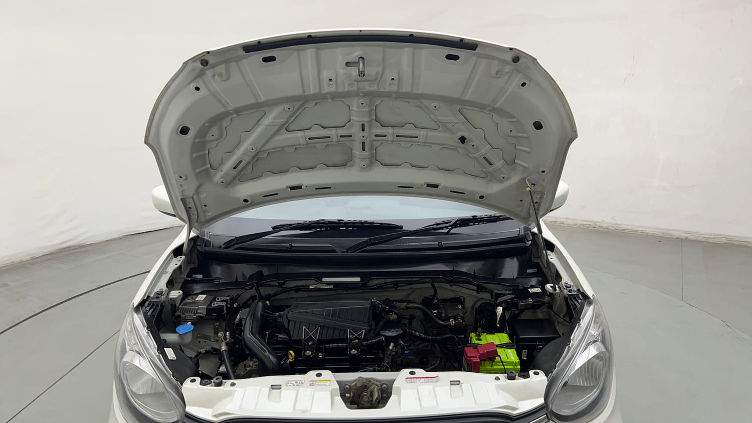 Used 2022 Maruti Suzuki Celerio VXi CNG Cng Manual engine ENGINE & BONNET OPEN FRONT VIEW