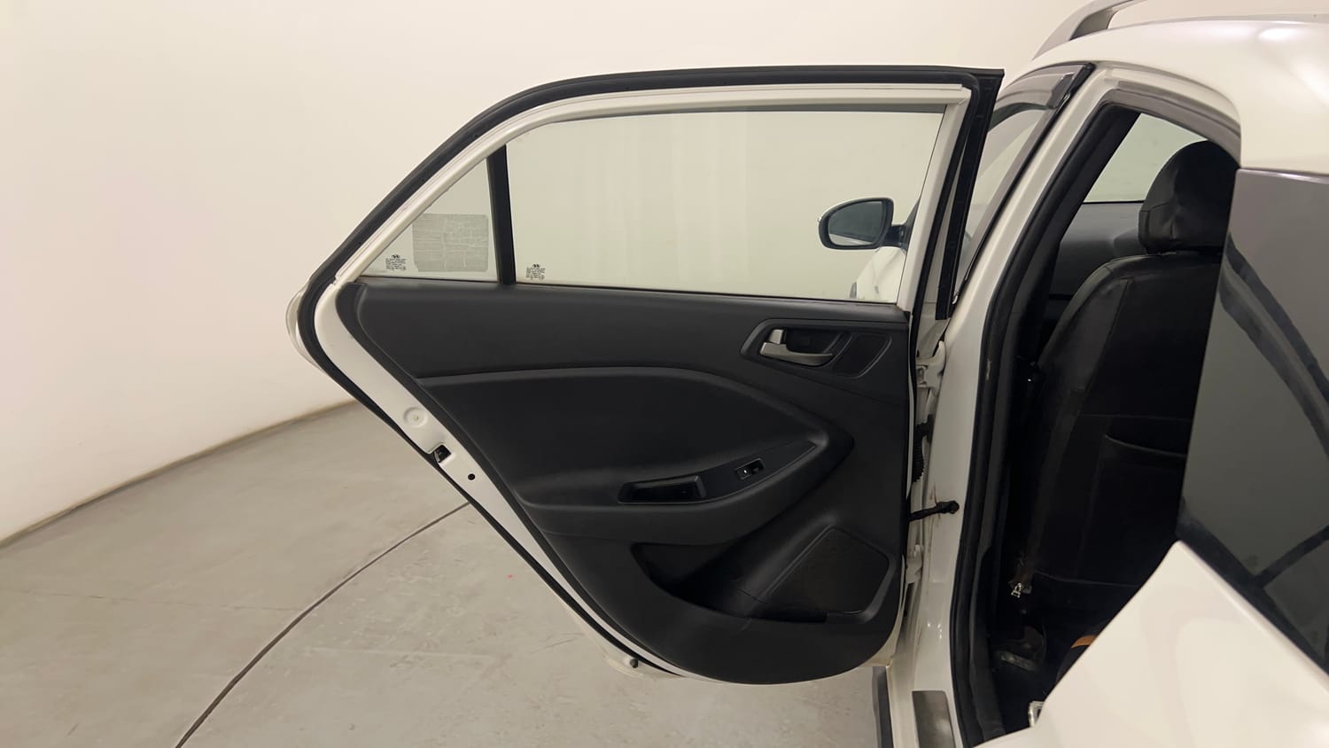 Used 2017 Hyundai i20 Active 1.2 S Petrol Manual interior LEFT REAR DOOR OPEN VIEW