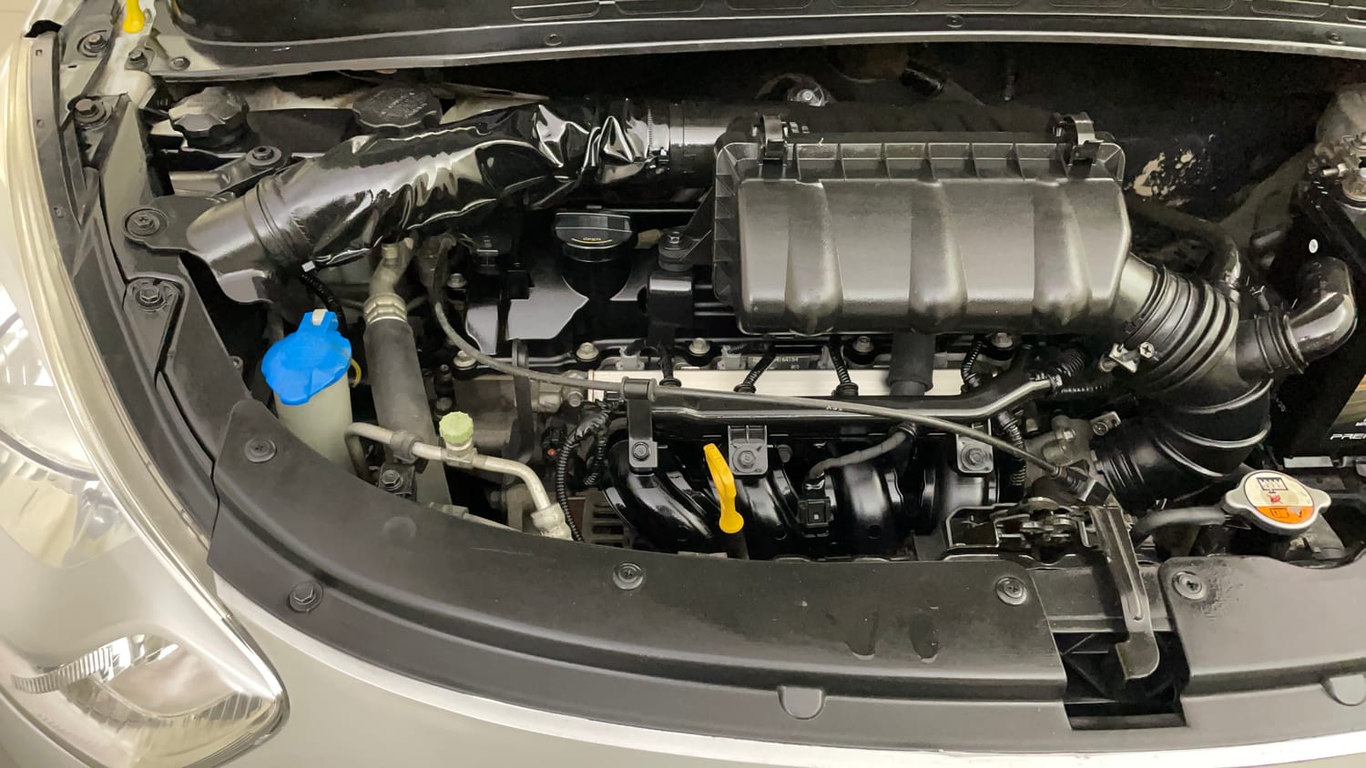 Used 2013 Hyundai i10 Magna 1.2 Kappa2 Petrol Manual engine ENGINE RIGHT SIDE VIEW