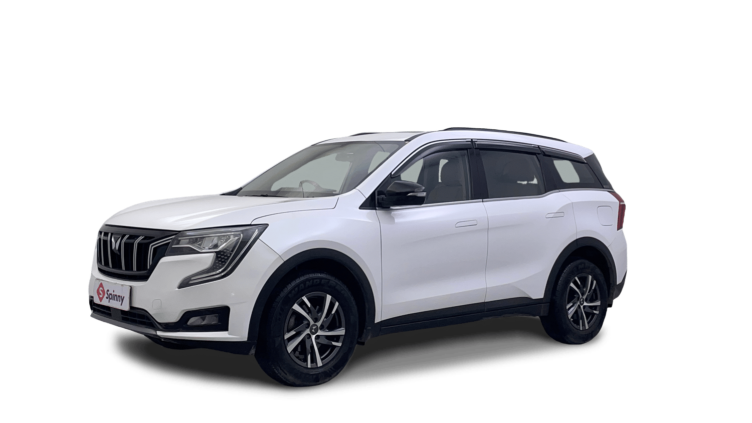 Used 2022 Mahindra XUV700 AX 5 Petrol MT 7 STR Petrol Manual Image