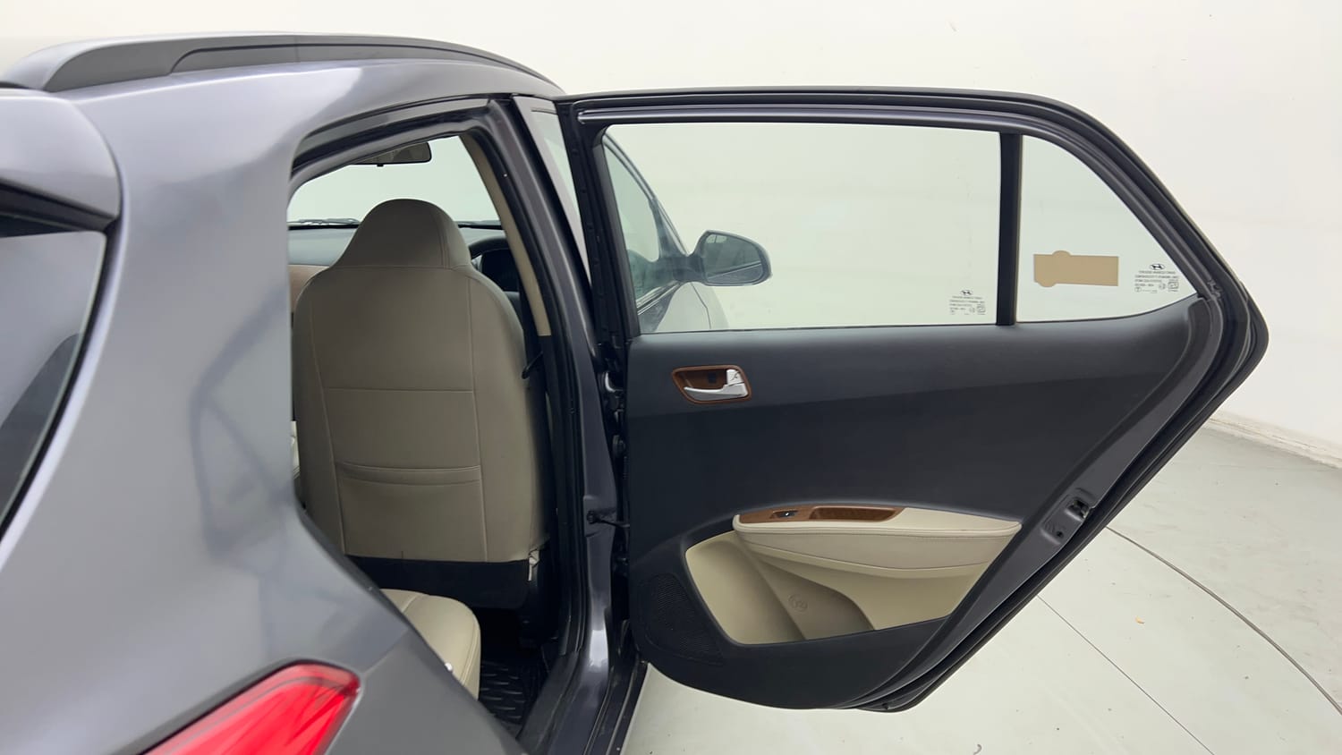 Used 2016 Hyundai Grand i10 Asta AT 1.2 Kappa VTVT (O) Petrol Automatic interior RIGHT REAR DOOR OPEN VIEW