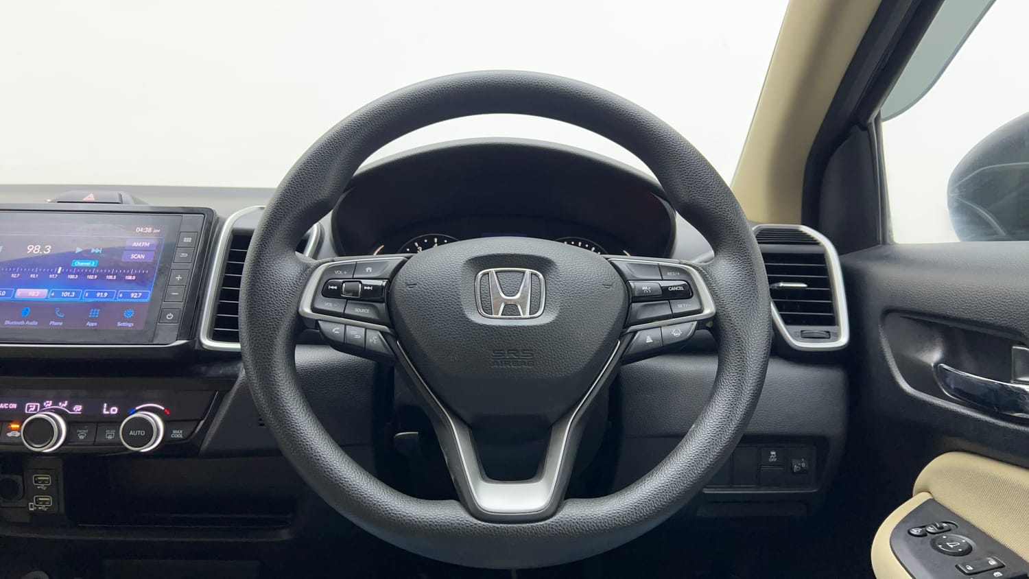 Used 2023 Honda City V Petrol MT Petrol Manual interior STEERING VIEW