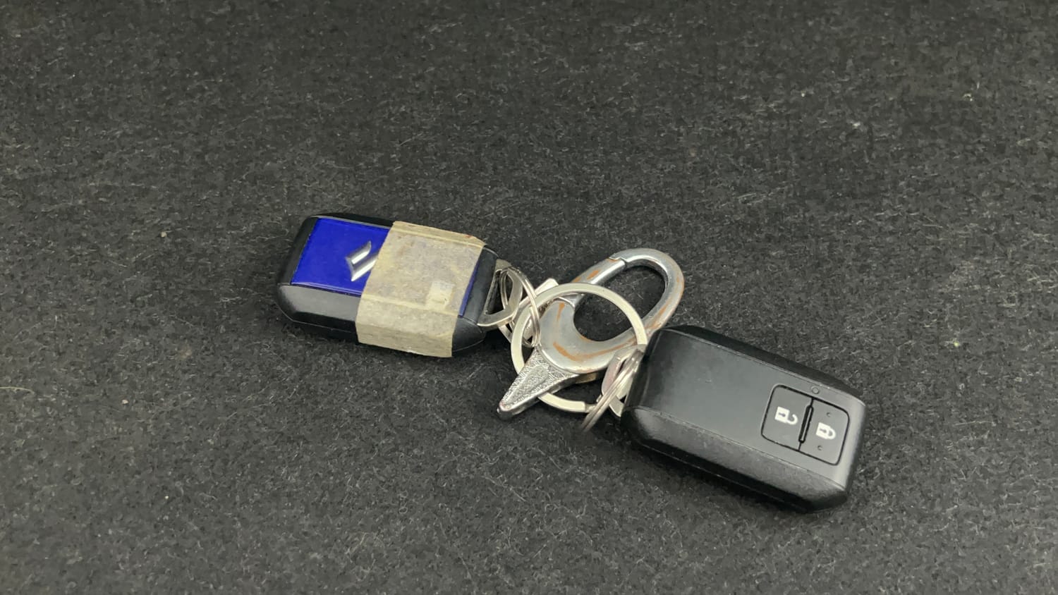 Used 2024 Maruti Suzuki Celerio ZXi Plus Petrol Manual extra CAR KEY VIEW