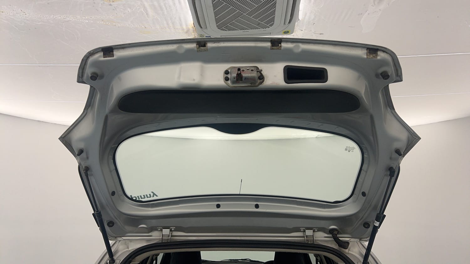 Used 2019 Tata Tiago Revotron XZ w/o Alloy Petrol Manual interior DICKY DOOR OPEN VIEW